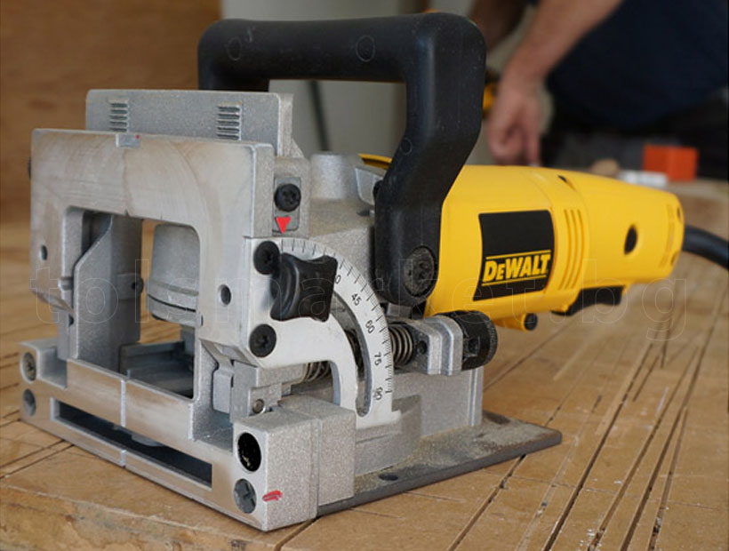 Фреза за нутове DeWalt DW682K, 600W